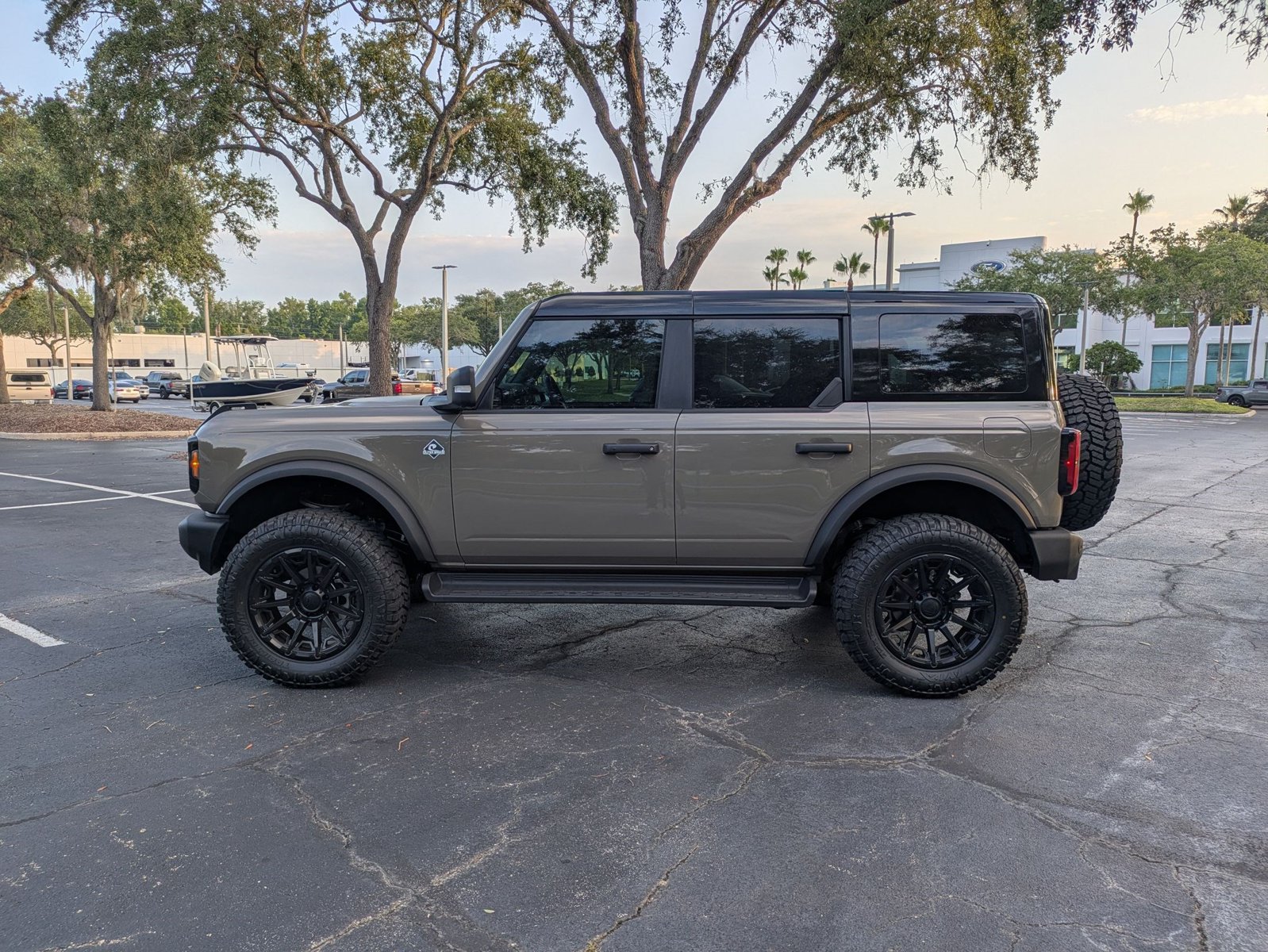 ford bronco 4-door 2025 1FMEE8BPXSLB75434 image ford bronco 4-door 2025 1FMEE8BPXSLB75434 image